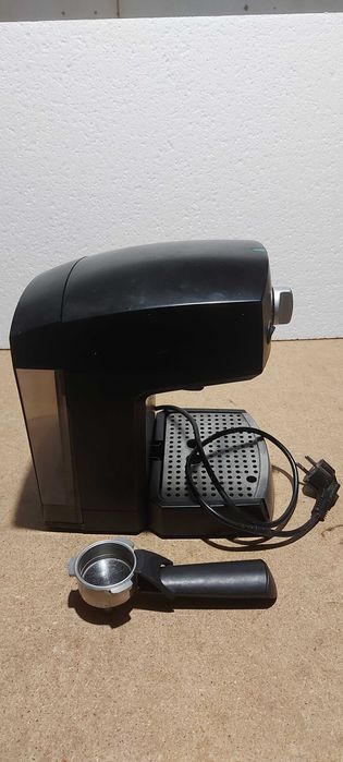 Еспресо кафемашина AEG