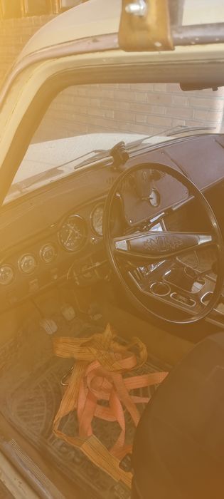 жигули06 срочна сотилади