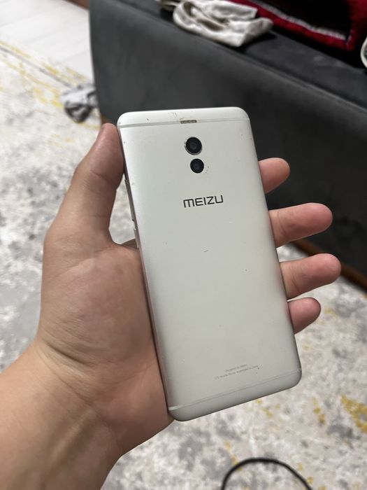 Продается телефоны на запчасть