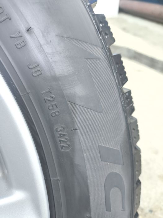 Диски с зимней резиной