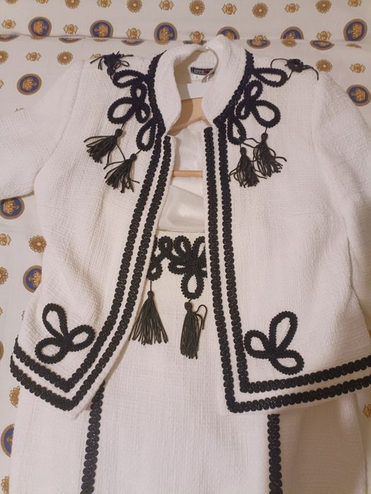 Rochie alba dama, cununie civila,ocazie, compleu  fusta și sacou
