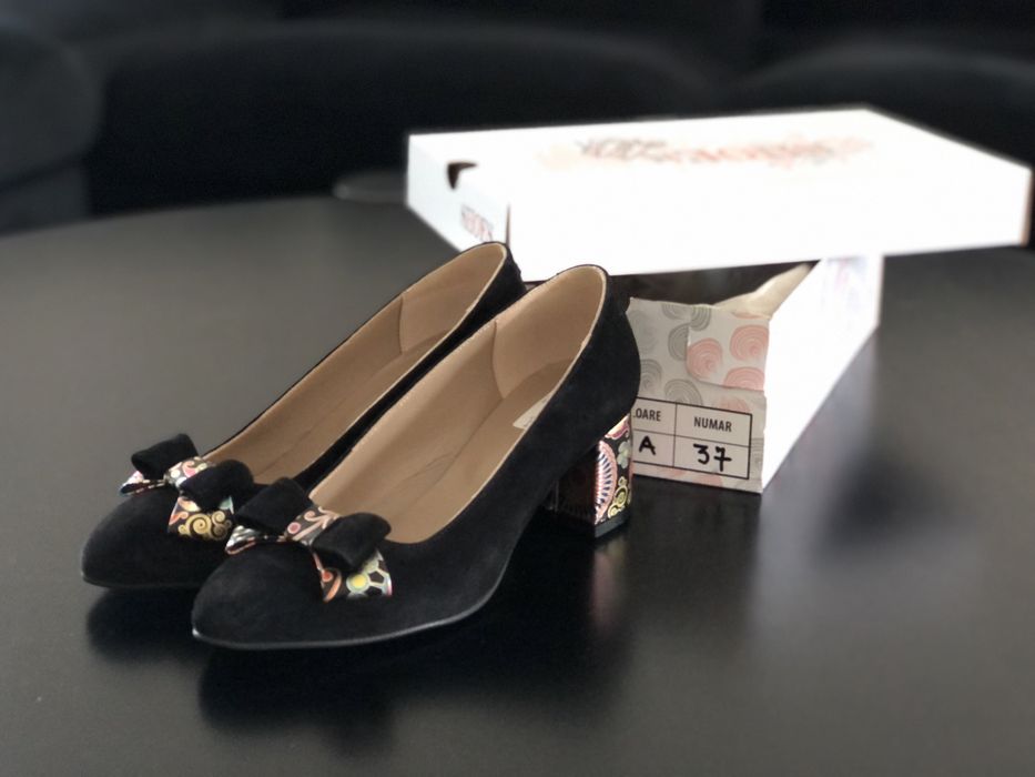 Pantofi piele naturală, mărimea 37