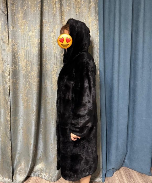 Продам норковую шубу