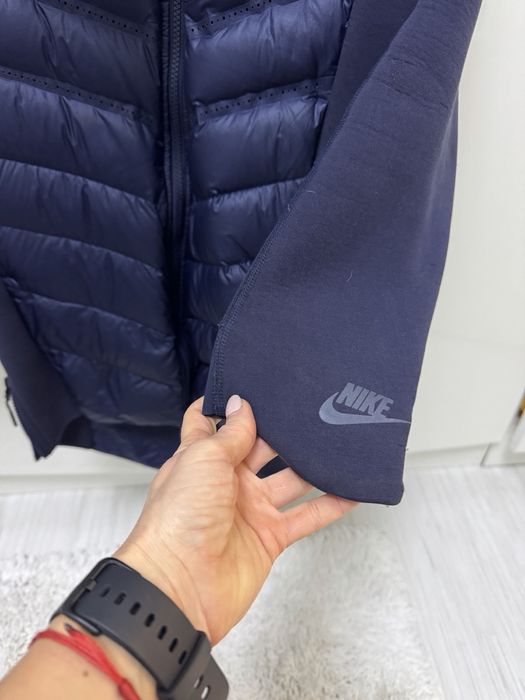 Дамско яке ,парка nike