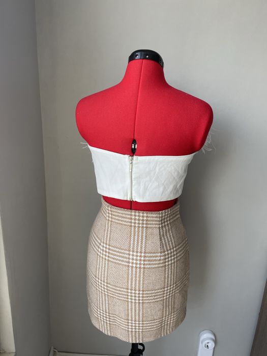 Дамска пола