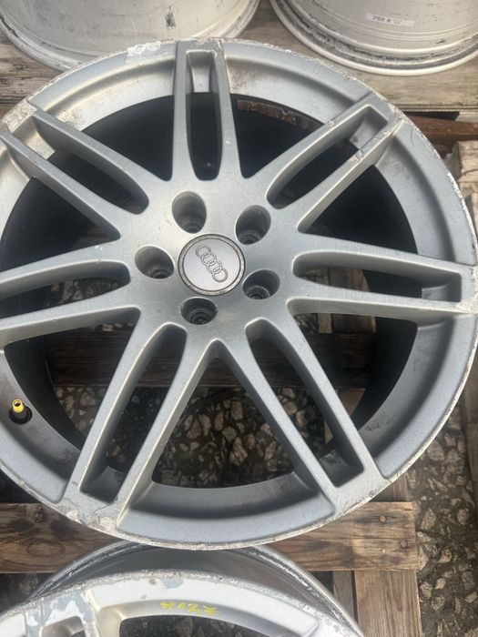 Джанти Audi A4 8.5Jx19 ET43 5x112 8К0601025АА ном 127