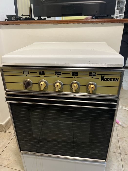 Aragaz marca Modern functionabil