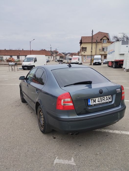 Vând Skoda Octavia 2