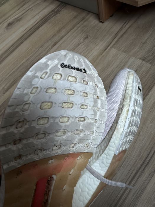 Оригинални маратонки adidas (WMNS) adidas UltraBoost! 36 н