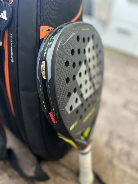Paleta padel Adidas Arrow Hit 2026