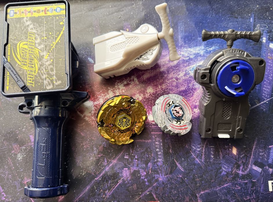 Beyblade/Бейблейд с изтрелвачка и грип