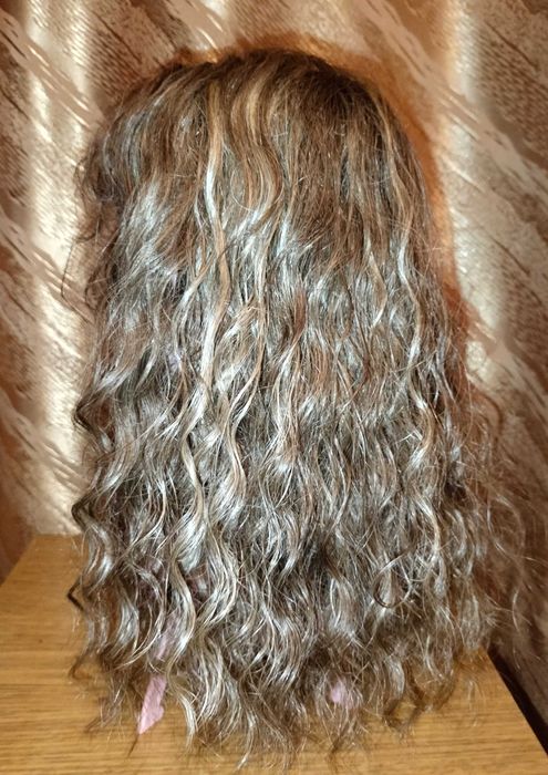 Продам женский парик