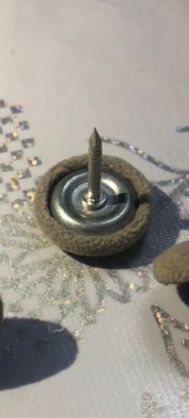 Пуговица для мебели