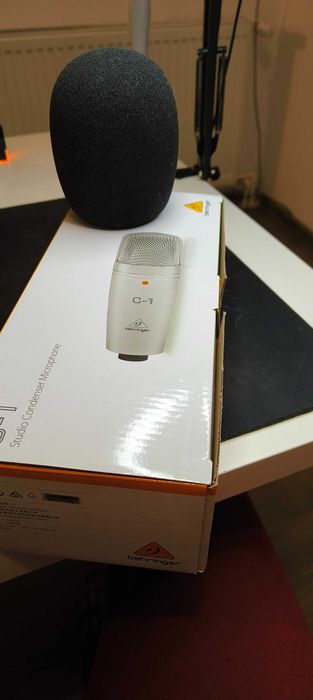 Behringer C-1 Microfon XLR