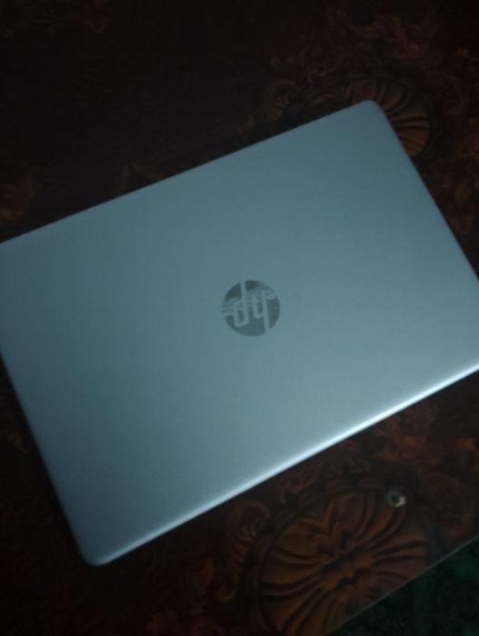 Noutbuk  256 mg HP nomi dy