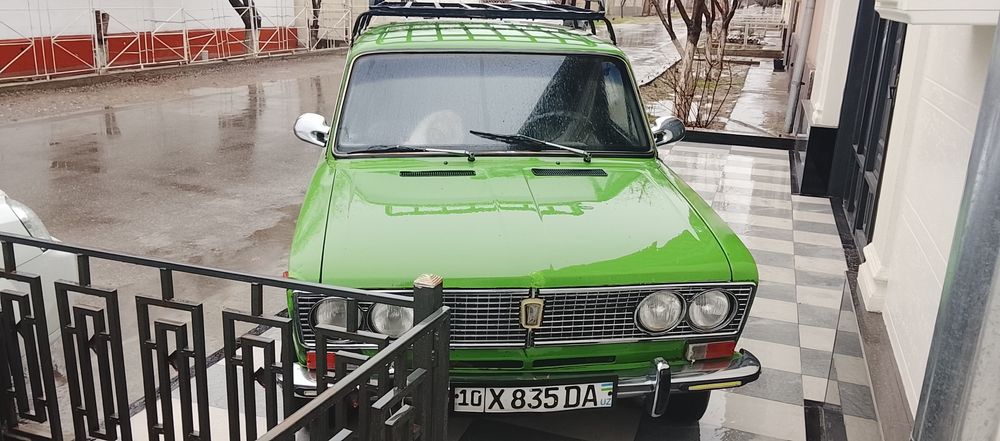 Vaz 2103 sotiladi