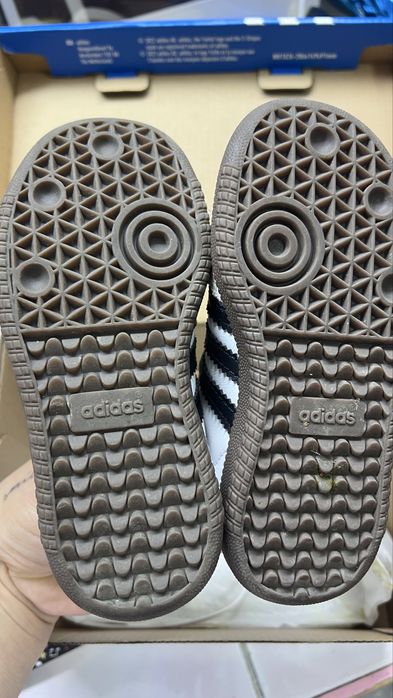 Продам кеды детские adidas samba