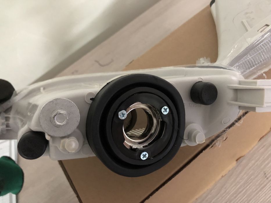 Противотуманки Камри 30