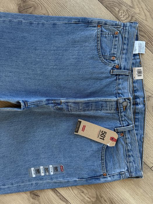 Blugi LEVIS 501 Albastru Barbati | Marime 40 x 30 (Talie 104 cm)