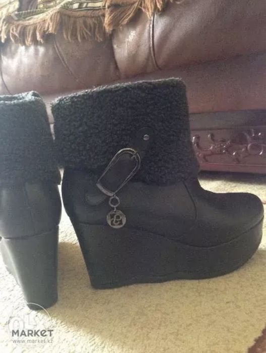 Продам полусапожки женские