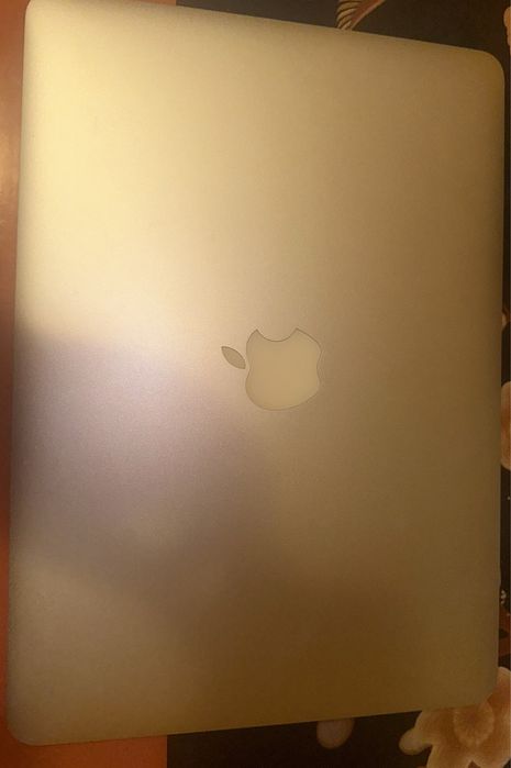 Macbook air 13 inch 2015