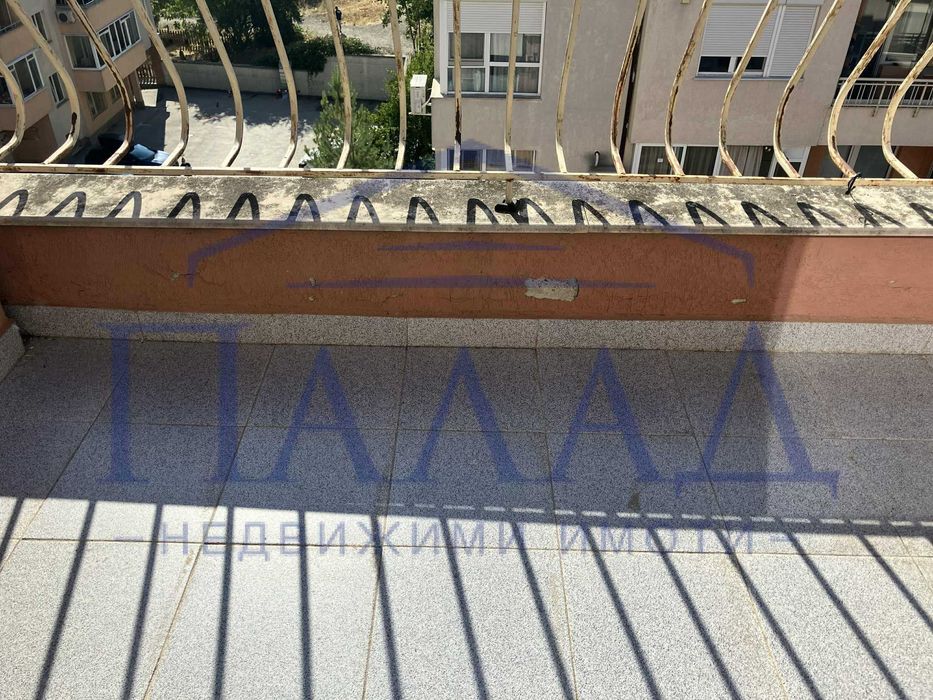 Дава се под наем Двустаен апартамент в Варна, Възраждане 1 - 75 кв.м за 484.5 € - Снимка #8