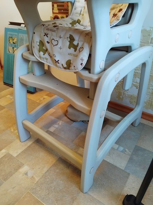 Детский стульчик трансформер