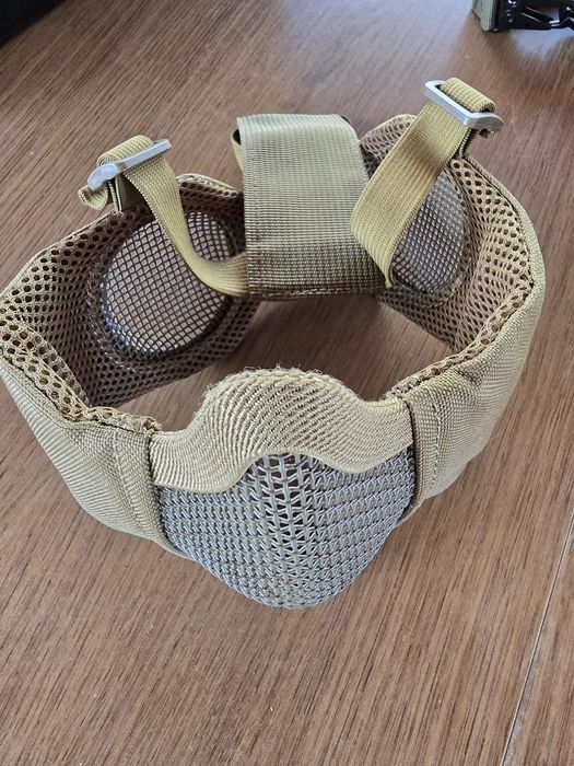 Set Complet Echipament Protecție Airsoft – Ochelari, Mască, Mănuși, Chingă