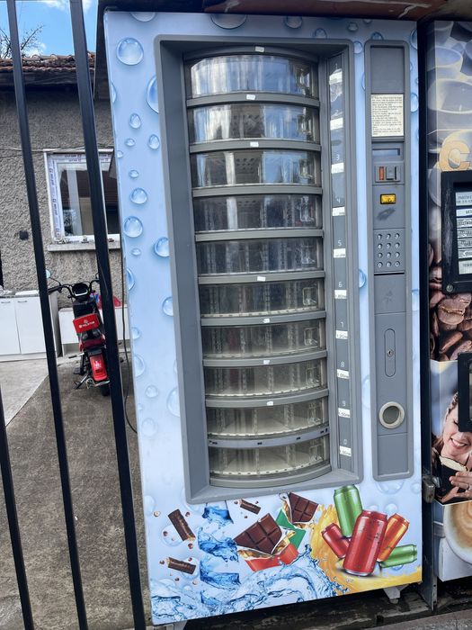 Вендинг машина за напидки