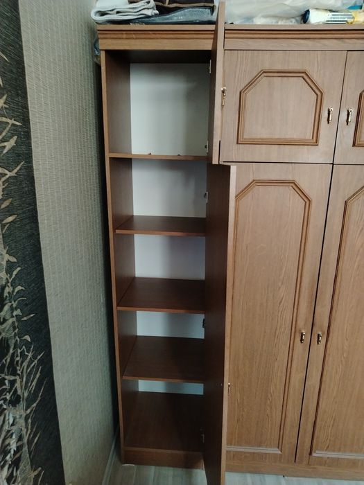 Продам шкаф 2 штуки