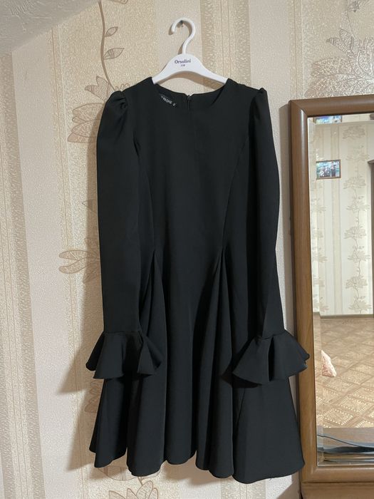 продаю платье 42 размера , 20.000.