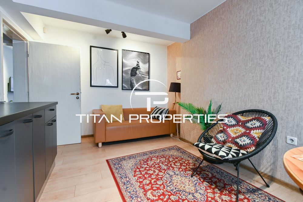 Тристаен, под наем, Център-ЦУМ