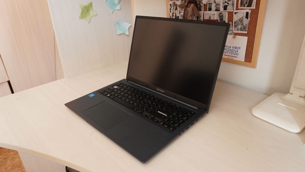 ASUS VivoBook X1603ZA