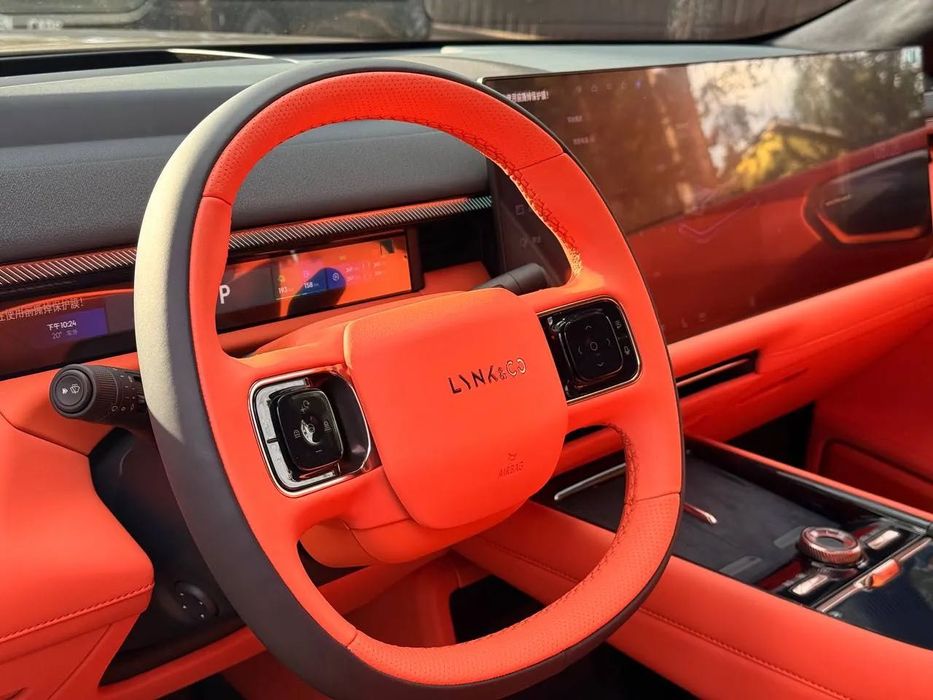 Продаётся Lynk&Co 900 2.0 ULTRA