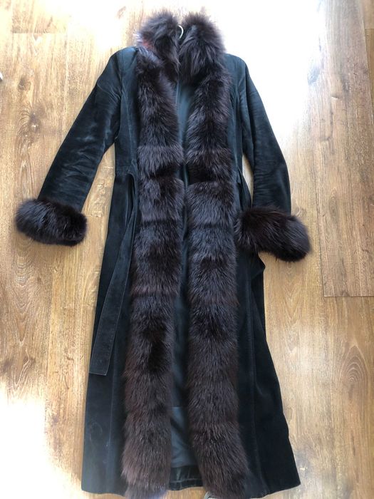 Элегантная женская дубленка
