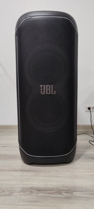 Boxa JBL PartyBox ultimate 1100w