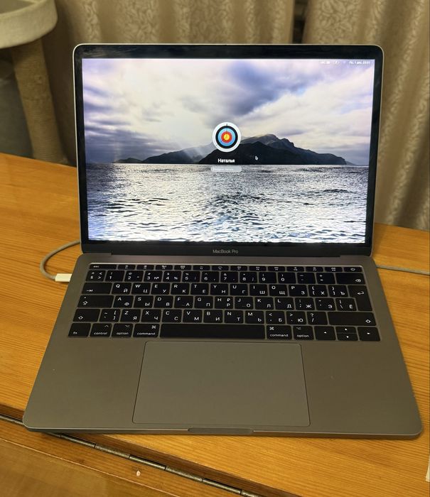 Продам macbook pro a1708