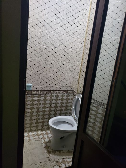 5-мкр.,Орбита томонда жойлашган 2 хонали квартира ижарага берилади