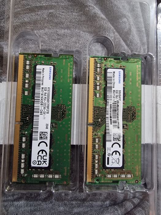 Vând memorii ram sodimm ddr4 16gb