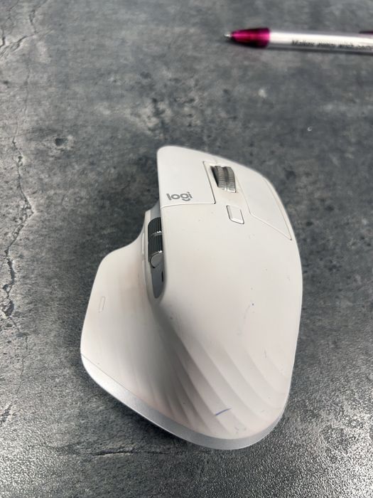 Мишка logitech mx master 3S, Bluetoofh, светло сива