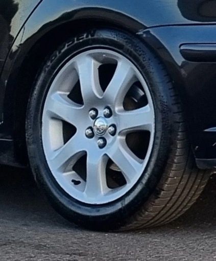 Тойота авенсис родной дискасы