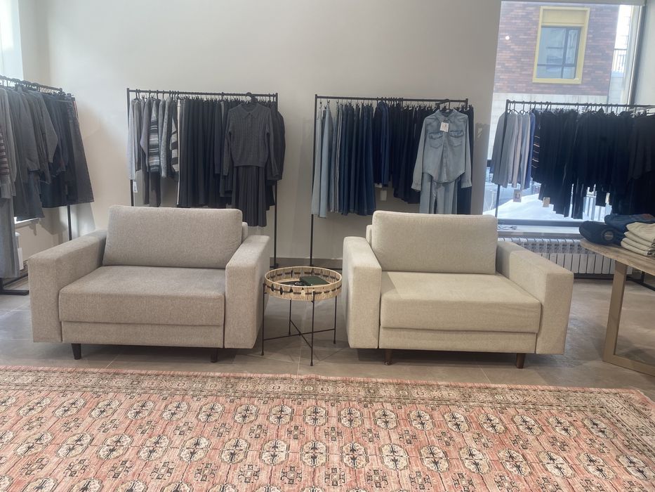 Продам два кресла