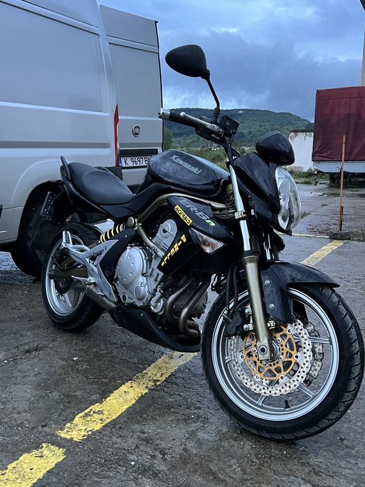 Kawasaki er6n на части 2007 година