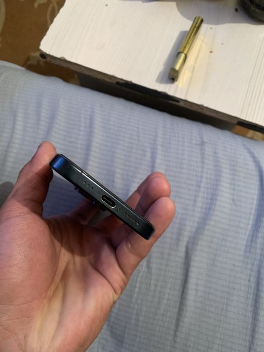 Продам iPhone 15 pro