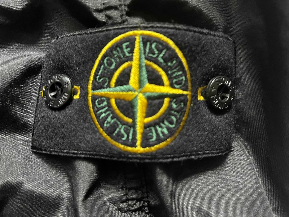 Продам шорты Stone Island оригинал, размер 31 us