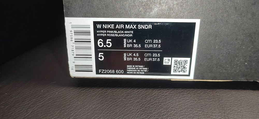 Nike Air Max SNDR, номер 37,5