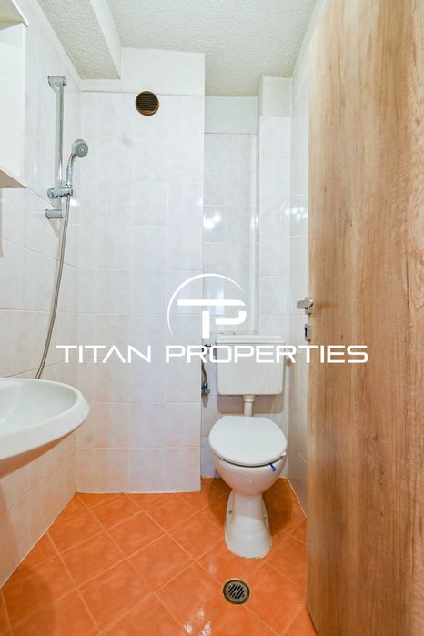 Дава се под наем Четиристаен апартамент в София, Банишора - 110 кв.м за 714 € - Снимка #14