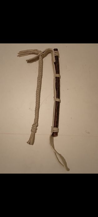 Қамшы  сатылады  бағасы  7500тг.