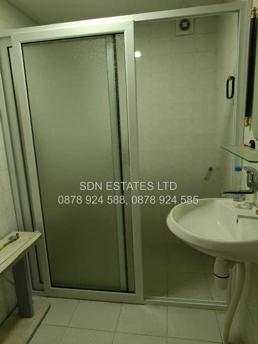 Предлага за продажба къща в идеалния център на гр. Казанлък