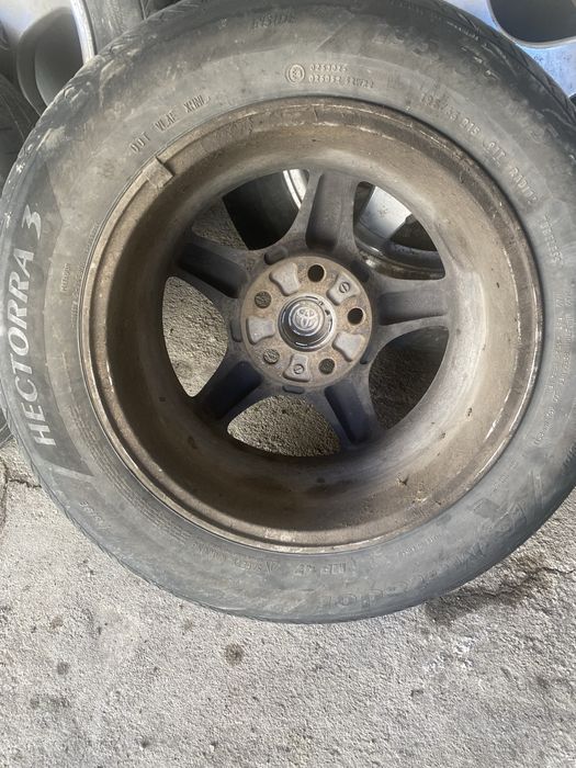 Продам диск с шинами